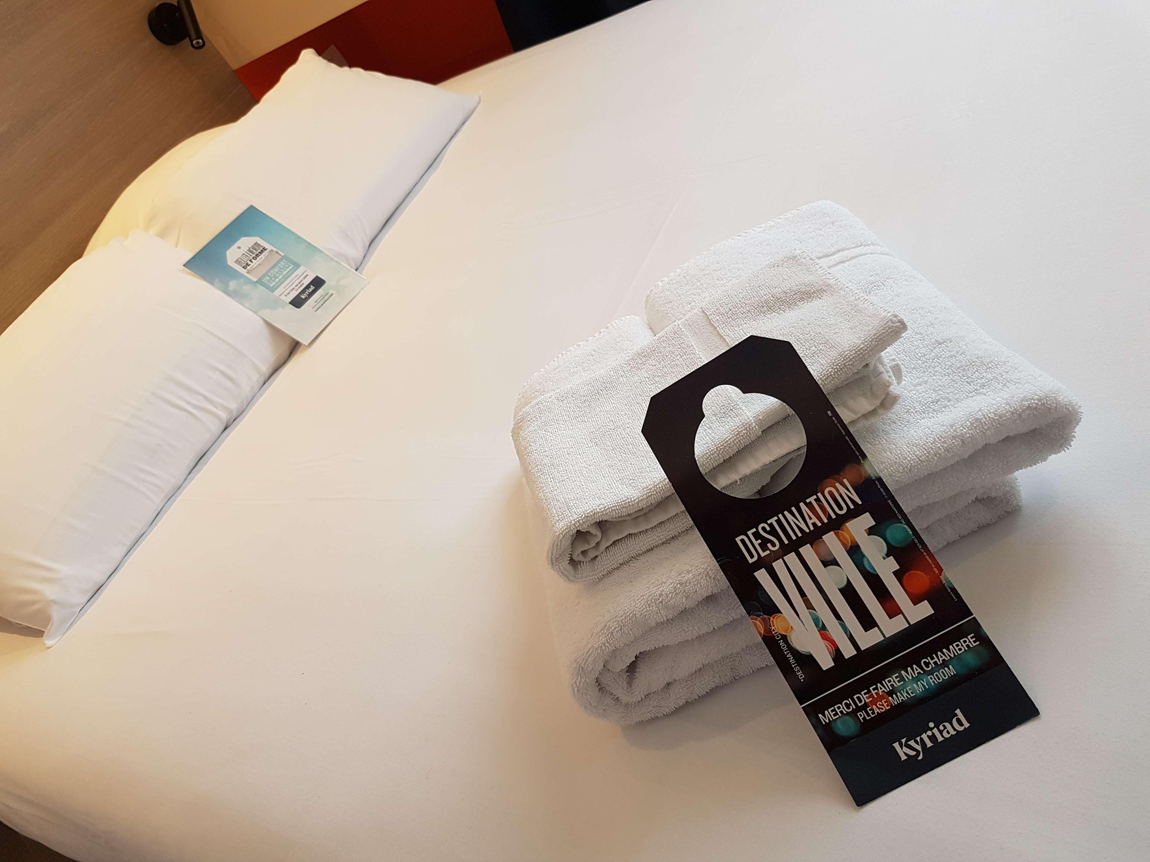 Kyriad Hotel La Fleche Ngoại thất bức ảnh