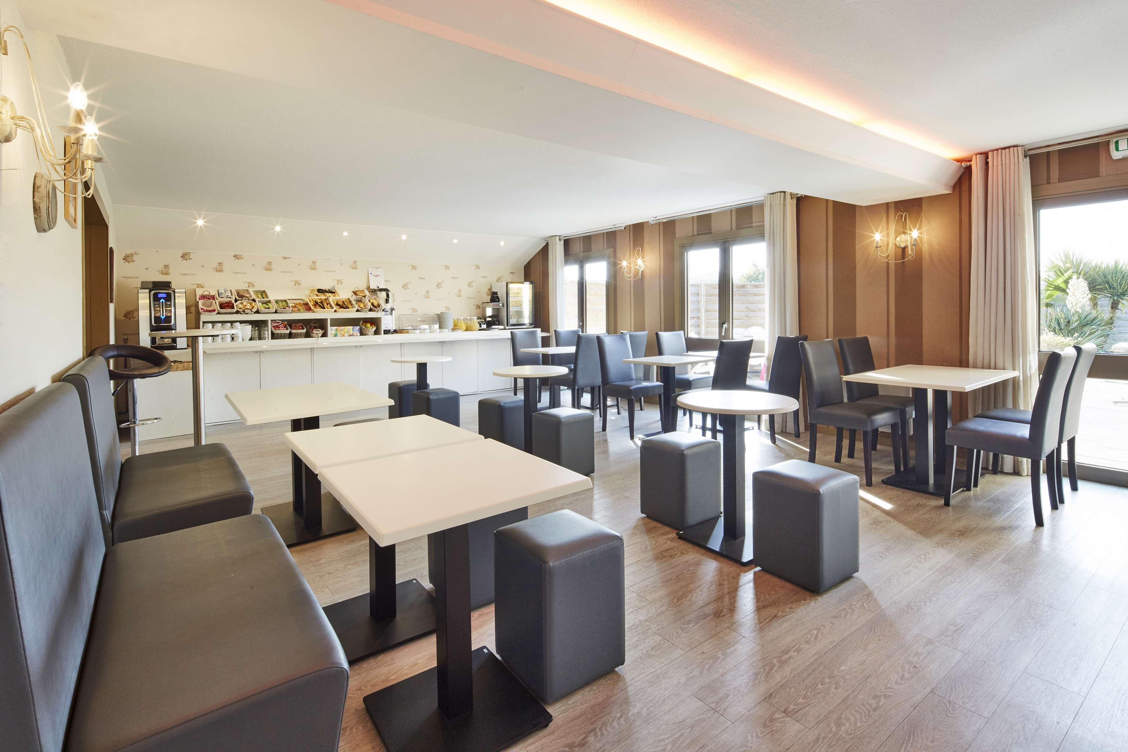 Kyriad Hotel La Fleche Ngoại thất bức ảnh