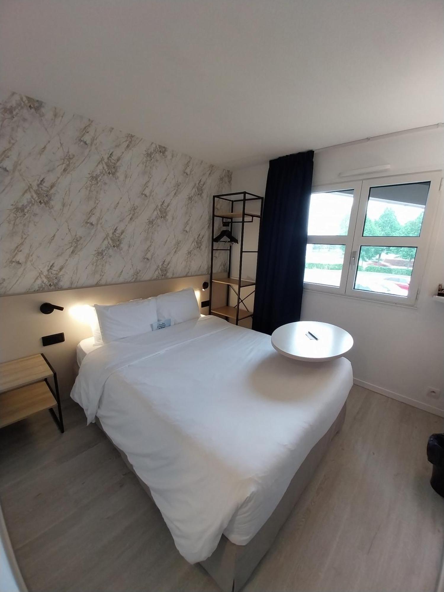 Kyriad Hotel La Fleche Ngoại thất bức ảnh