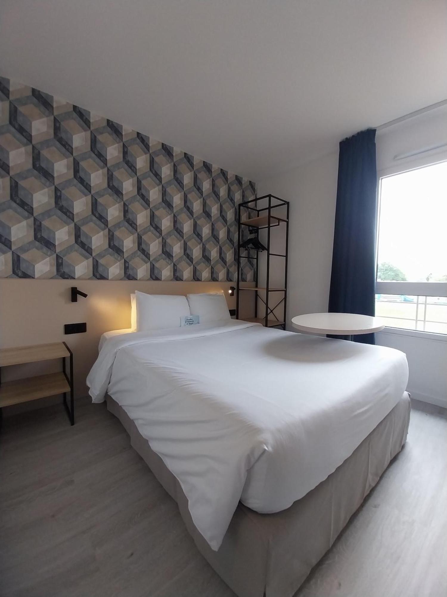 Kyriad Hotel La Fleche Ngoại thất bức ảnh
