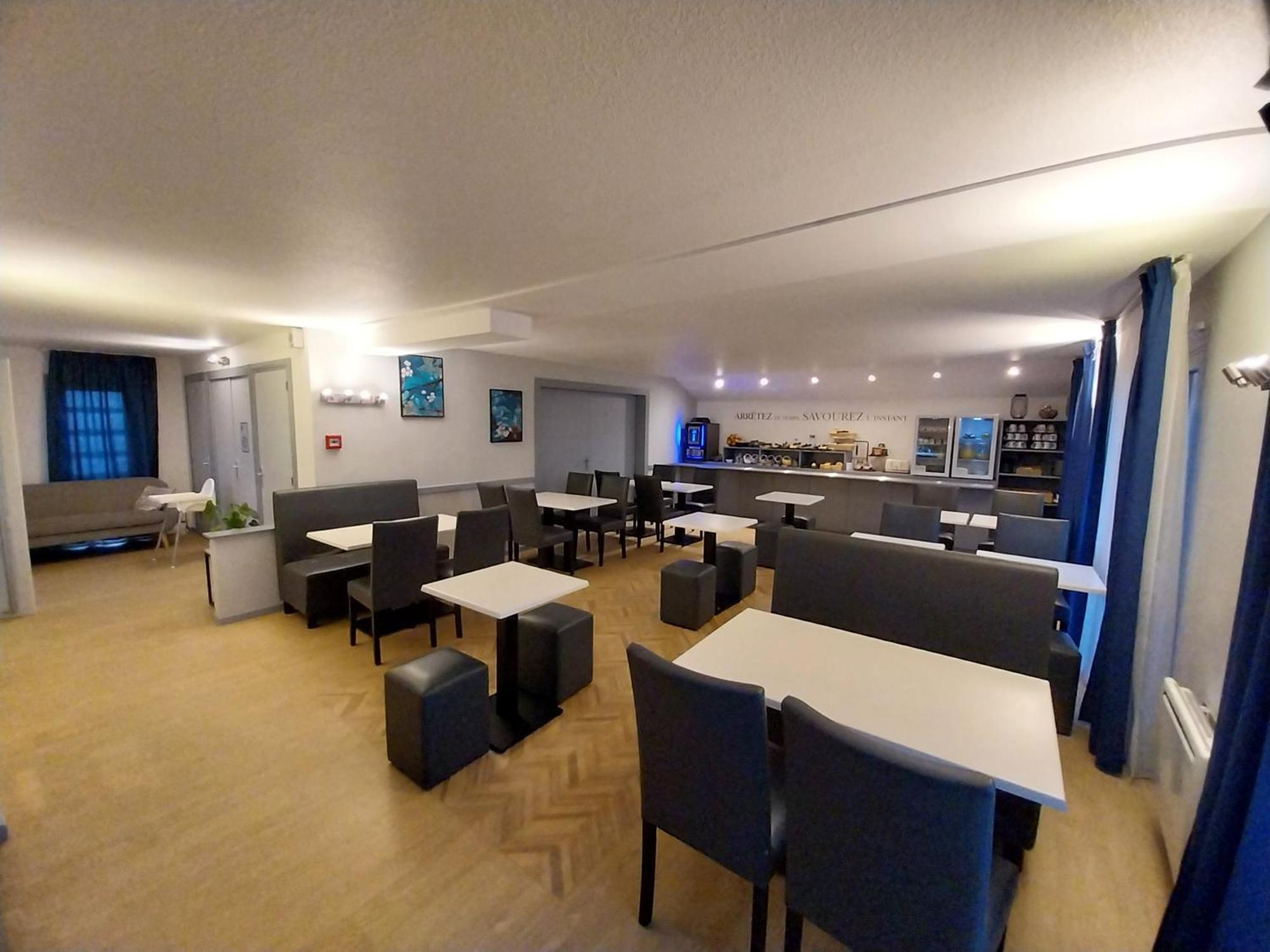 Kyriad Hotel La Fleche Ngoại thất bức ảnh